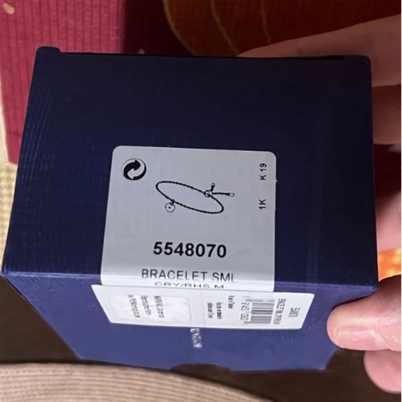 Swarovski Women Ginger Disc Chain Slide Bracelet - Picture 7 of 8